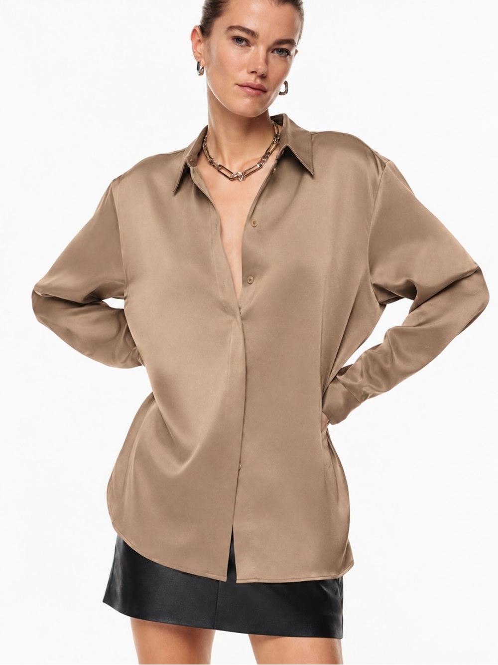 Aritzia Babaton Sable Satin Blouse Button Up Oversized M Brown Career Classic